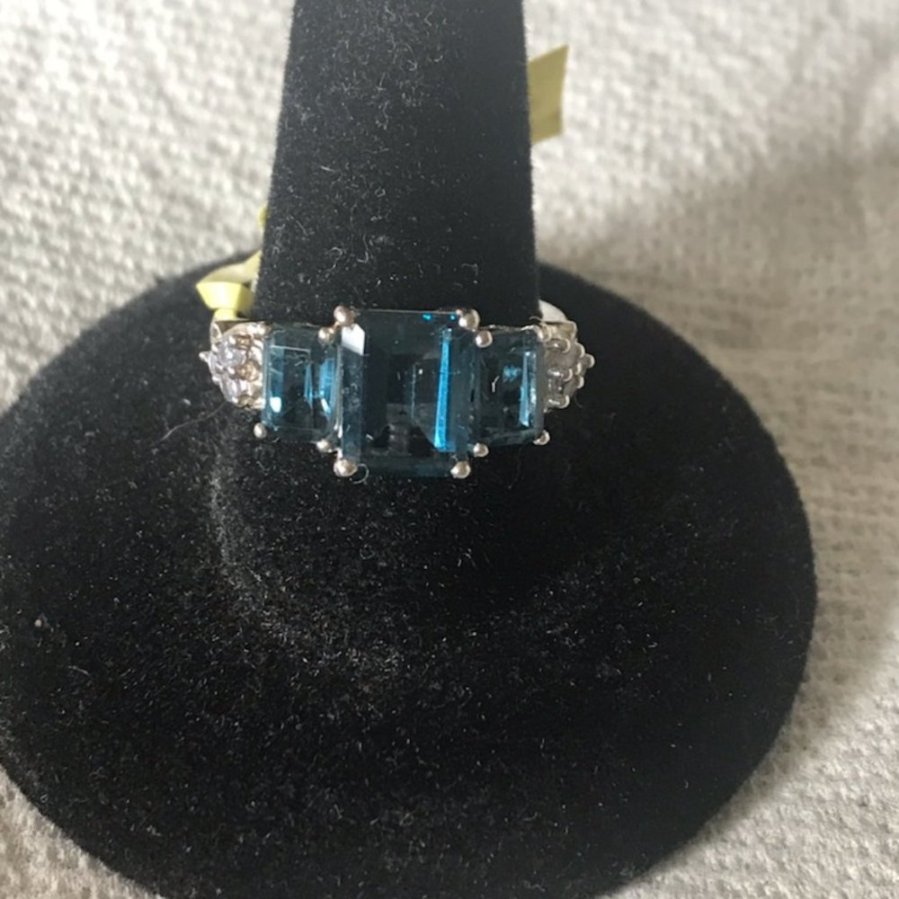 Ring 0047